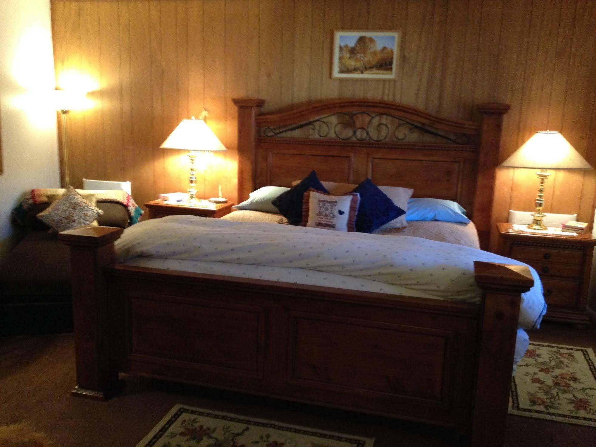 Mountain Haven Inn ไพน์ท็อป-เลคไซด์ ภายนอก รูปภาพ
