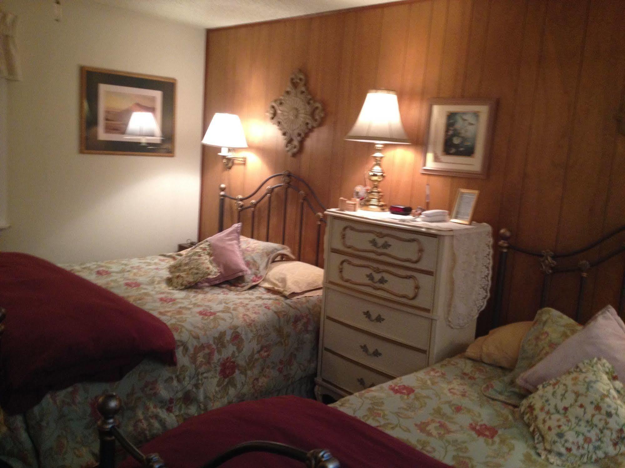 Mountain Haven Inn ไพน์ท็อป-เลคไซด์ ภายนอก รูปภาพ